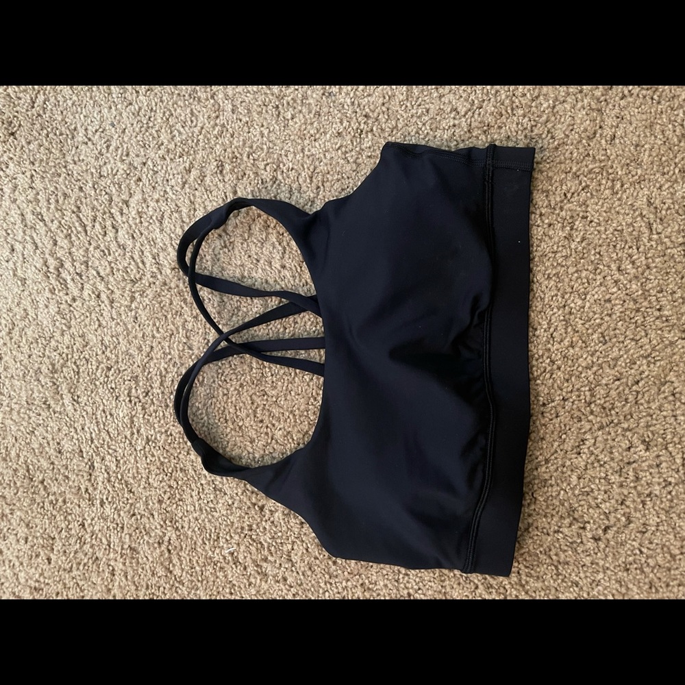 Black Lululemon Energy Bra Size 8